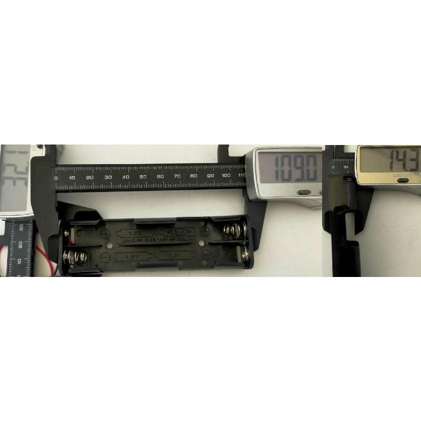 単三　4本　単3 電池 ボックス・電池 ケース　約32.1×約109.0×厚約14.3mm　コード付　1個入に変更　＜bat-010＞ |  | 01