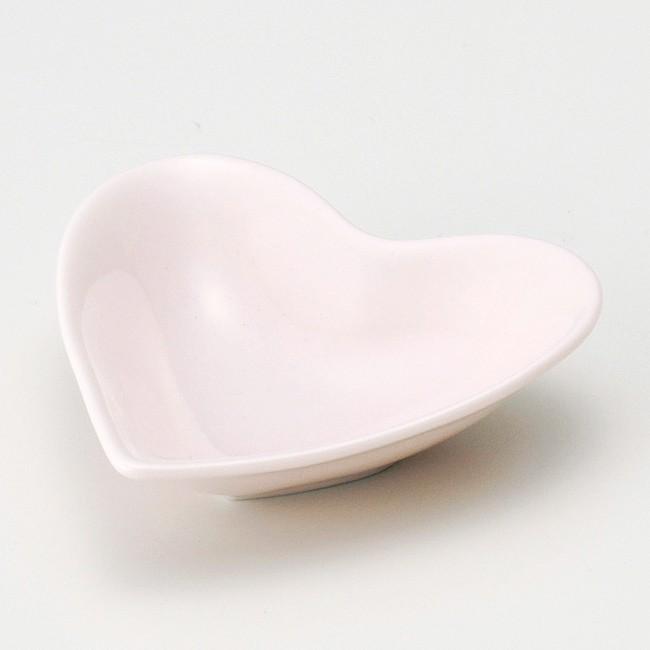 和食器 小さなハート小皿 豆皿 ピンク 7 5 2 3cm うつわ 陶器 おしゃれ おうち S お気に入り食器 おうちのうつわ 通販 Yahoo ショッピング