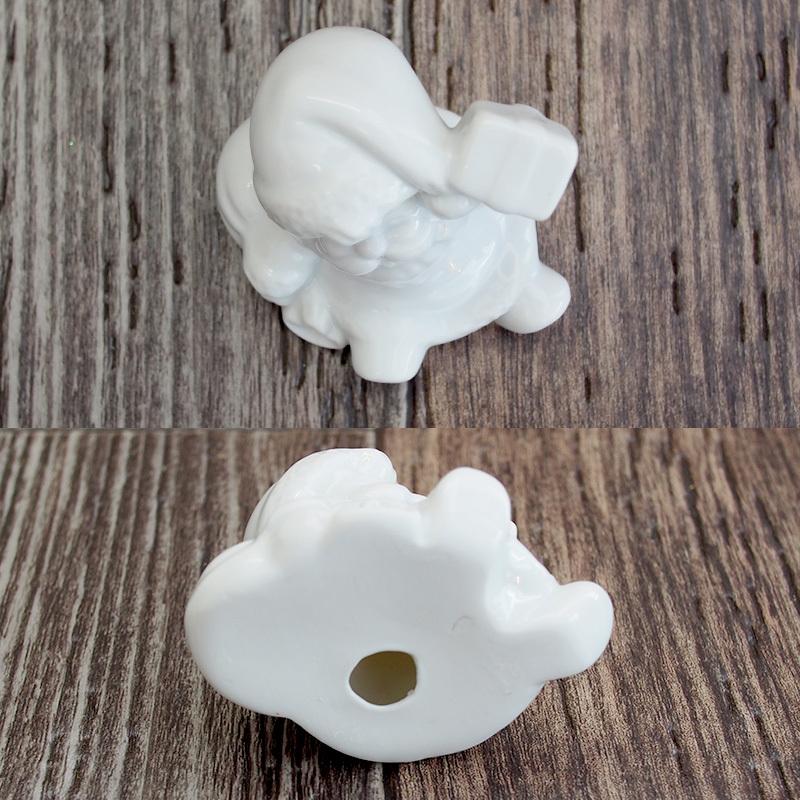 完売】クリスマス 白い陶器のオブジェ（3種選択） / 雑貨 置物