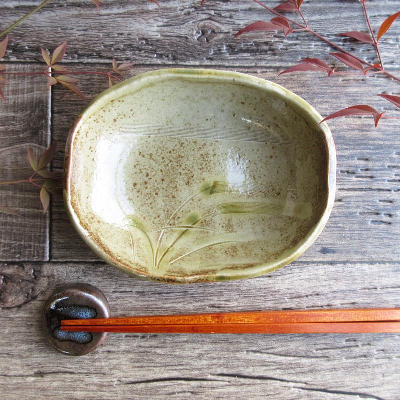 古清水　小鉢　ＭＡ647 小鉢 楕円小鉢 和食器 日本製 15.8cm 手づくりの器 ナチュラル 草の