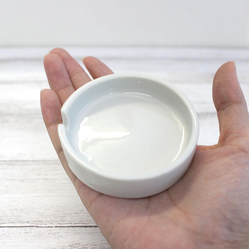灰皿 7.5cm 白 陶器 業務用 大量注文OK シンプル 小さめサイズ