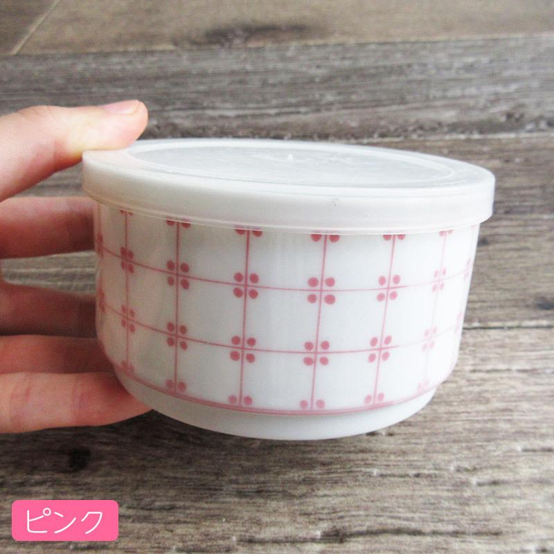 昭和レトロ　蓋付ココット　3個セット　陶器　保存容器 昭和レトロ 蓋付ココット 3個セット 陶器 保存容器 昭和レトロ 蓋付