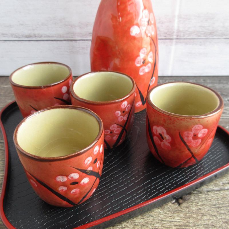 おトク情報がいっぱい！茶線 梅柄 細目徳利お猪口 赤色 酒器 中国製