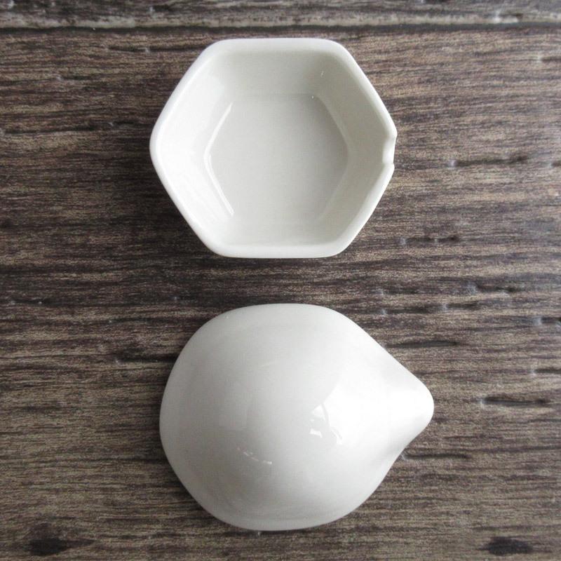 七味入れ 調味料入れ 一味入れ 薬味入れ 亀の形 カメ 日本製 美濃焼