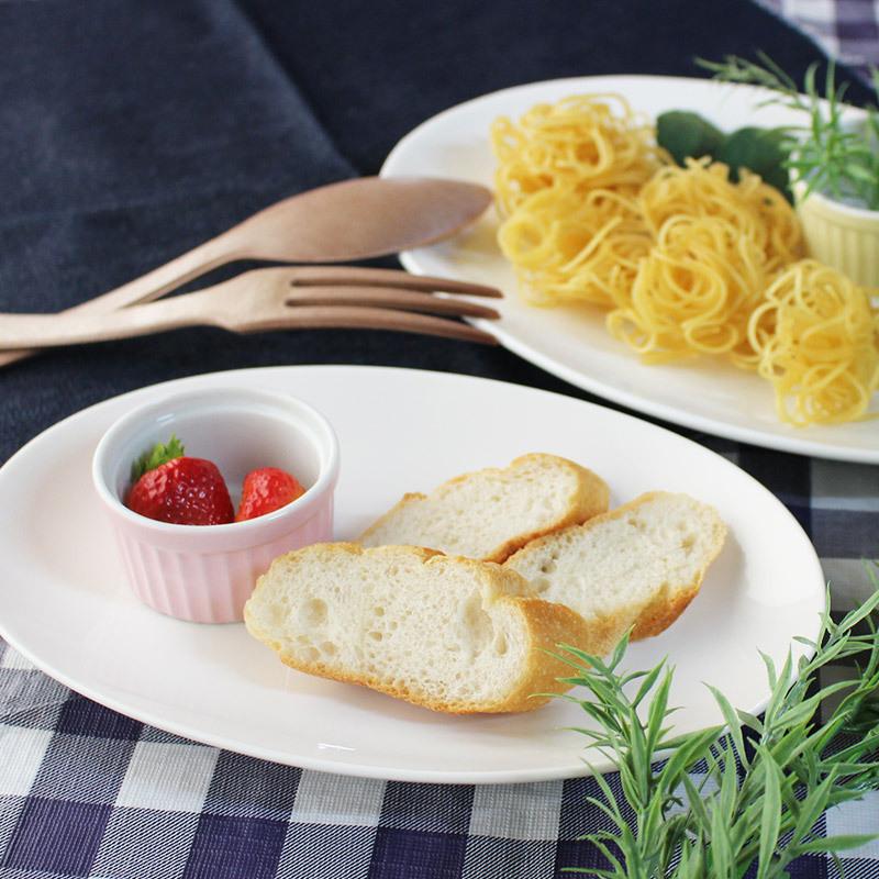 オフホワイト オーバルプレート 小 24.8cm / 白い食器 25cm