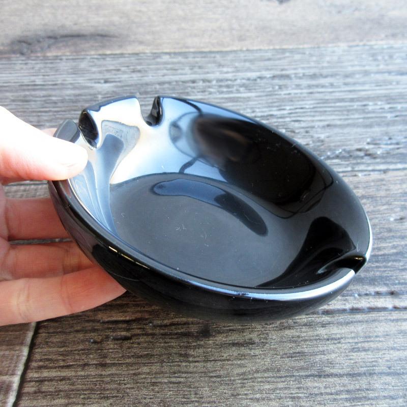 灰皿 11.5cm 喫煙具 三つ切 丸型 業務用 ブラック ツヤあり 陶器