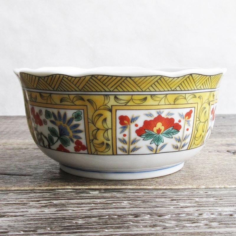 中鉢 和柄 和食器 煮物 お刺身 間取り 祥瑞 花鳥図 花柄 転写