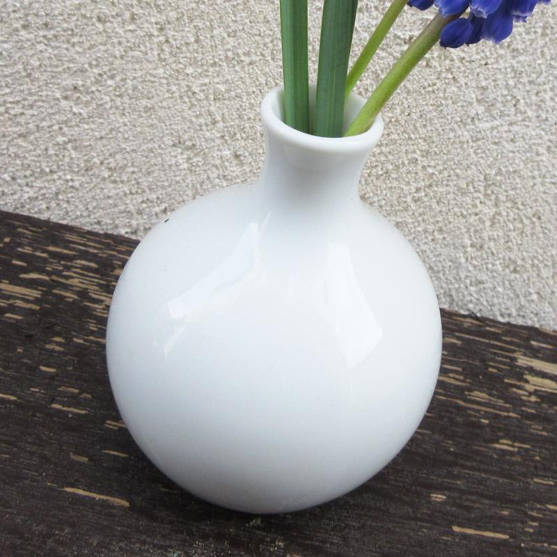 一輪挿し 花瓶 陶器 ミニ 白 丸い おしゃれ インテリア / 白い丸首