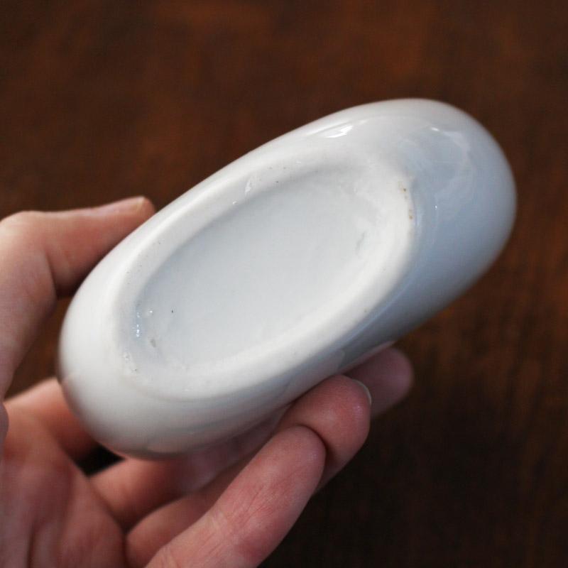 一輪挿し 花瓶 陶器 ミニ 白 コンパクト 薄い 省スペース インテリア