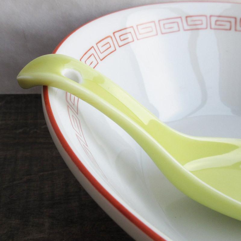 レンゲ カトラリー 引っかけつき れんげ 陶器 スプーン ラーメン 持ち