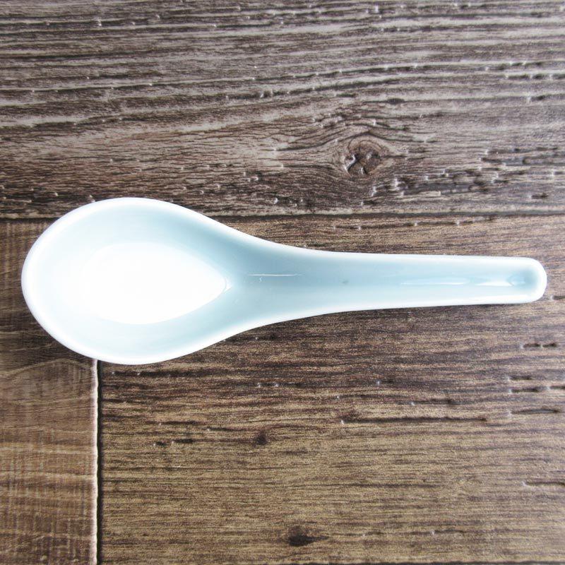 水色 レンゲ 18cm / 100円 ライトブルー 大き目サイズ 重さがある 柄が