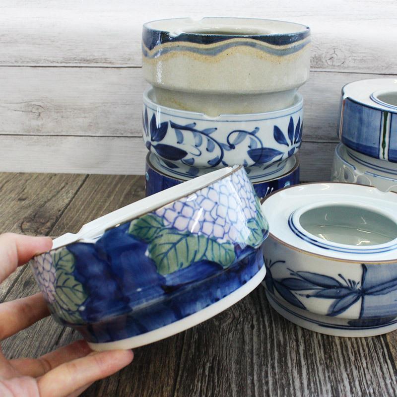 当店おまかせ 丸灰皿 13cm（色柄おまかせ）/ レトロな灰皿 陶器の灰皿