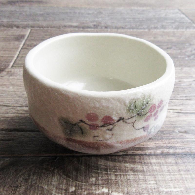 完売】小抹茶碗 ぶどう / 抹茶茶碗 かわいい 葡萄 ブドウ 和風