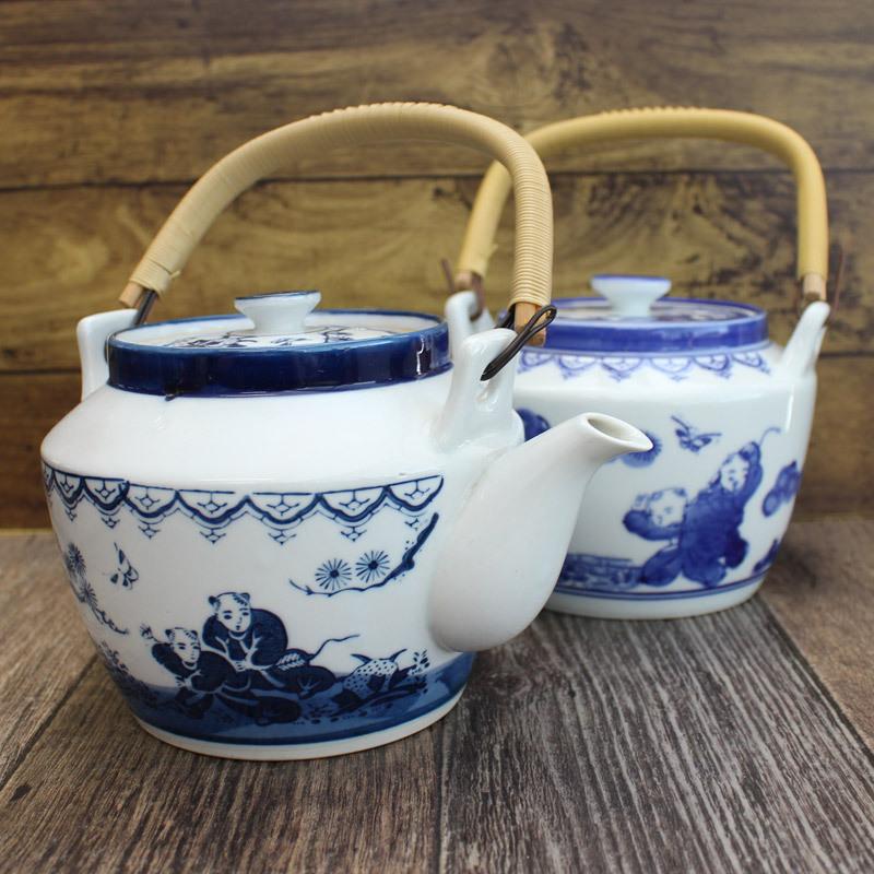 青白磁 四角い急須 ドラゴン模様