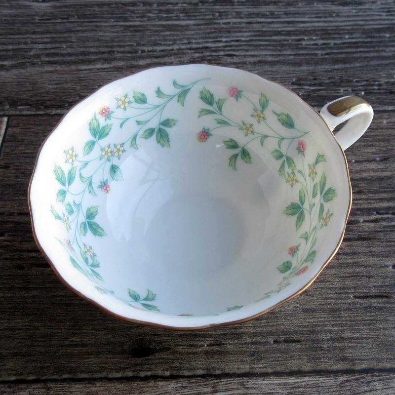 ティーカップ 230cc ラズベリー 苺畑 コーヒー 紅茶 日本製 食器