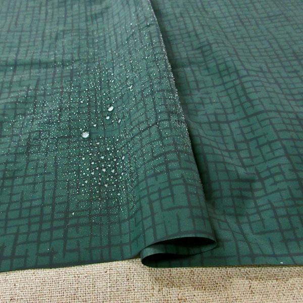 ナイロン撥水プリント生地（YBS442）高密度タフタ 生地巾 140cm 数量1
