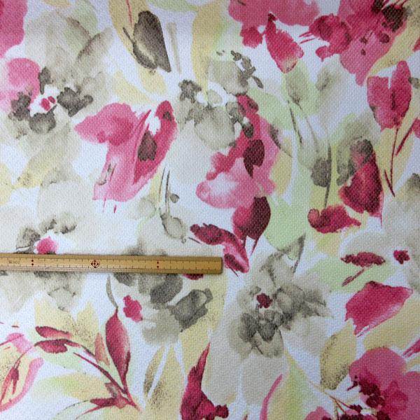 小花が可愛いピンクの小紋 6b111739a48608b384b2a6b6f16c9e