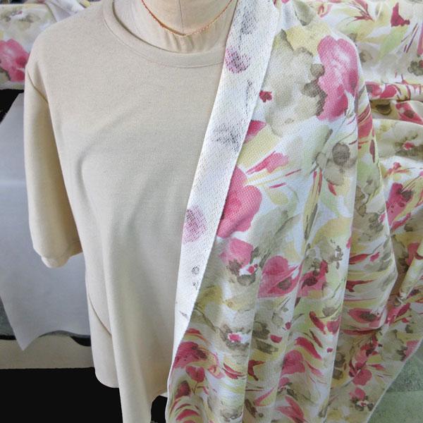 小花が可愛いピンクの小紋 6b111739a48608b384b2a6b6f16c9e