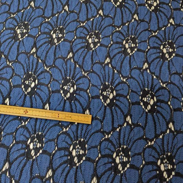 【高級レース・大特価品】綿ナイロン混レース生地（YK1082）花柄大　生地巾125cm  数量1(50cm）385円　MADE in JAPAN |  | 10