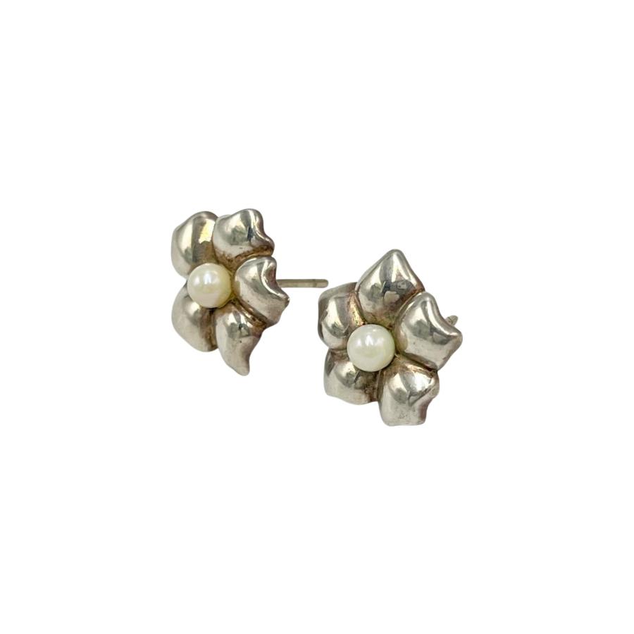 TIFFANY&Co. ティファニー ピアス フラワーパール シルバー925