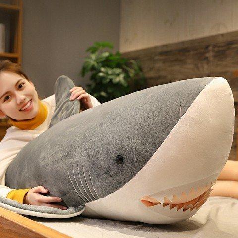 特大 サメ縫い包み 抱き枕 0cm ふわふわ 鮫 ぬいぐるみ 推奨 海洋動物 かわいい 灰 横向き寝枕 誕生日 ギフト 洗える ブルー 添い寝 おもちゃ