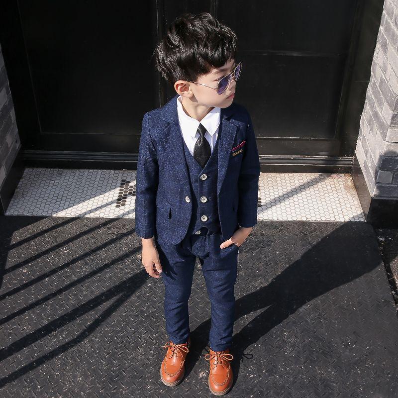 短納期 6点セット 子供スーツ 子供服 フォーマル スーツ 男の子 上下セット ジャケット パンツ ベスト ネクタイ 蝶ネクタイ アクセサリ付き 長袖 人気 子供ス Jx0503a0010 佐藤大輝 通販 Yahoo ショッピング