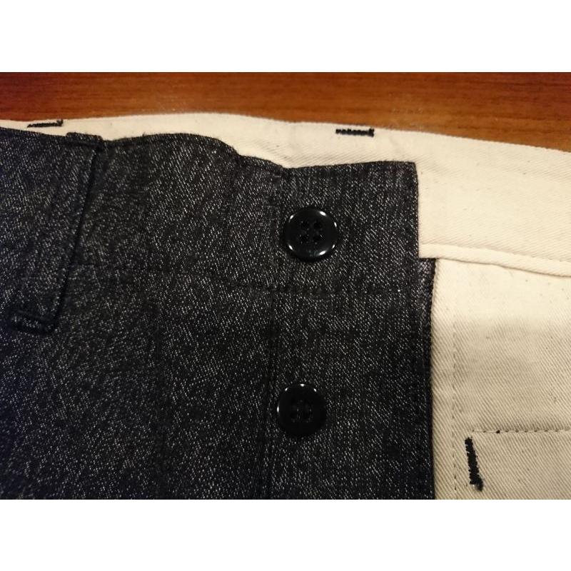 CUSHMAN（クッシュマン） ブラックシャンブレーショートパンツ