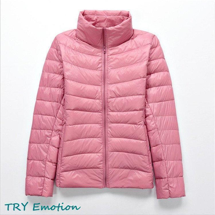 美品 プラダ 三角ロゴ ノーカラー ライトダウンジャケット 大きいサイズ ピンク ダウンジャケット レディース ブルゾン ライトダウン ライト