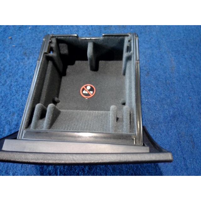 ミラ（ダイハツ） ミラジーノ DBA-L650S 灰皿 ジーノX 同梱不可 即決品