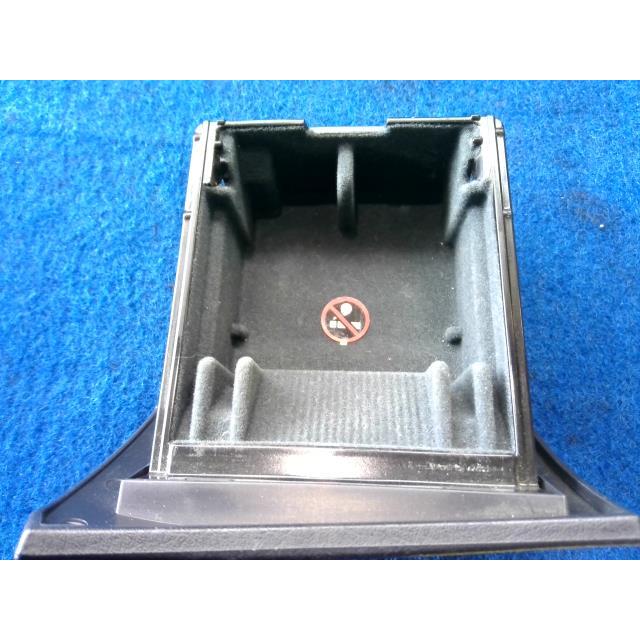 ミラ（ダイハツ） ミラジーノ DBA-L650S 灰皿 ジーノL 同梱不可 即決品