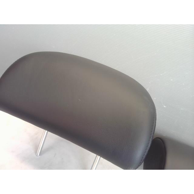 レクサス（LEXUS） LS DBA-USF40 ヘッドレスト 同梱不可 即決品
