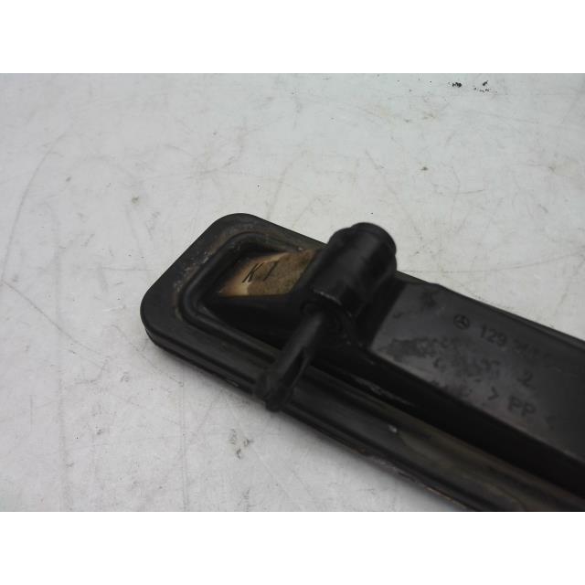 ベンツ SLKクラス E-170447 ペダル 同梱不可 即決品 : サトウサービス