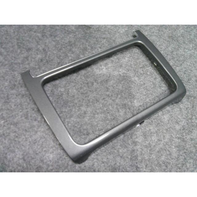 VW ポロ DBA-6RCBZ オーディオパネル 同梱不可 即決品 : サトウ