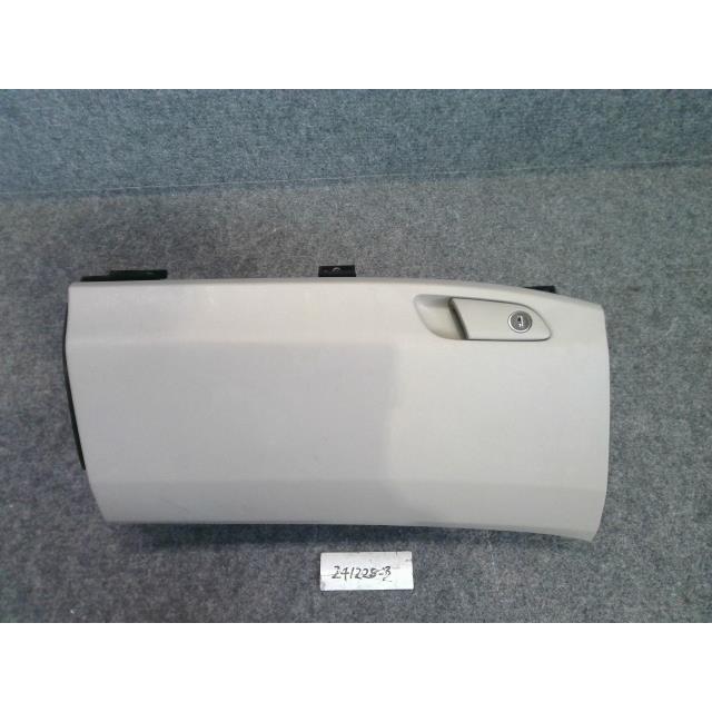 アコード DBA-CW2 グローブBOX 同梱不可 即決品 : サトウサービス - 通販 - Yahoo!ショッピング