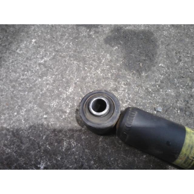 ハスラー DBA-MR31S 右リア ショックアブソーバー 同梱不可 即決品
