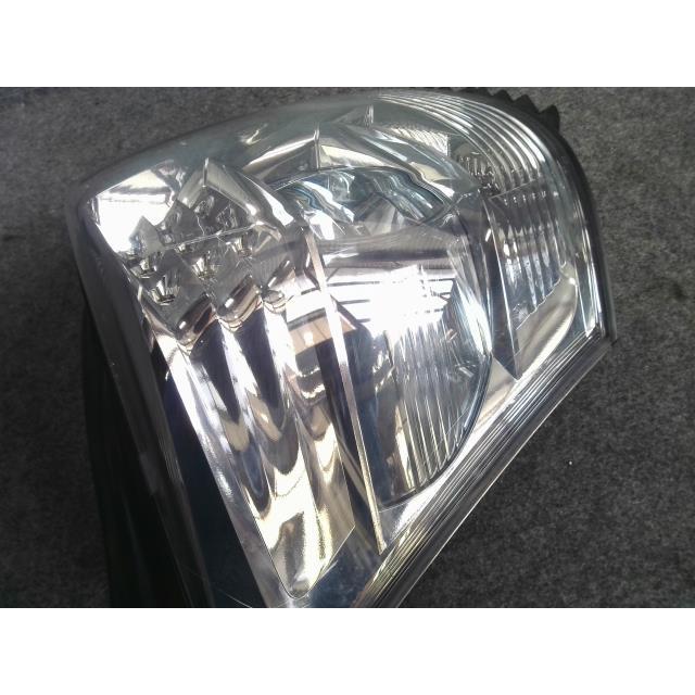 ＳＡＩ DAA-AZK10 左 テール ランプ 同梱不可 即決品の画像