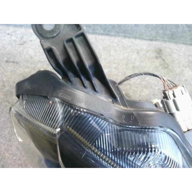 ミラ（ダイハツ） ミライース DBA-LA350S 右ヘッドライト 同梱不可
