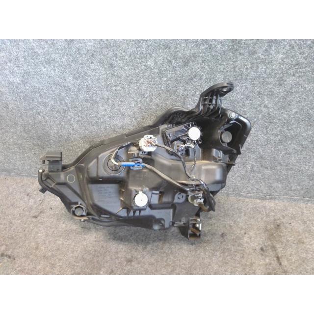 ミラ（ダイハツ） ミライース DBA-LA350S 右ヘッドライト 同梱不可
