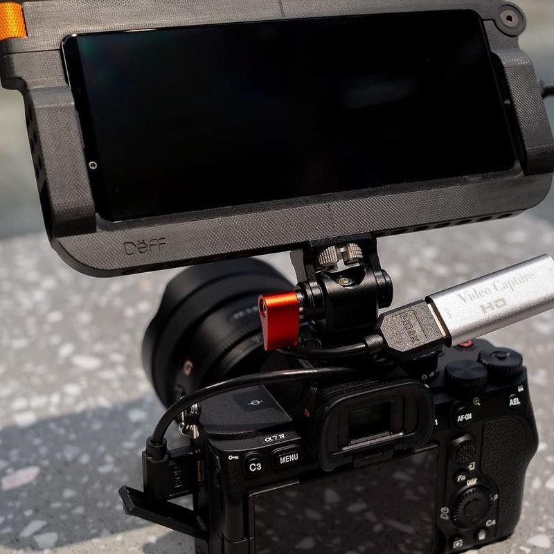 動画撮影のクオリティを高める拡張用ケージ CLEAVE （クリーヴ） G10 BUMPER CAGE for Xperia Pro， Xpe CLEAVE クリーヴ G10 BUMPER CAGE for Xperia Pro， Xpe