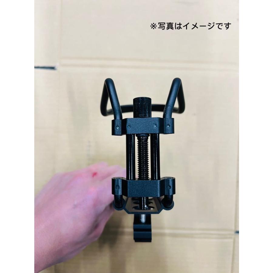 1L缶用オイル缶ホルダー ドリンクホルダー　２ｓｔ　２サイクルオイル　1リットル缶　旧車　GT380 GT750 KH250 KH400 250SS 350SS 500SS 750SS  RZ250 RZ350 |  | 05