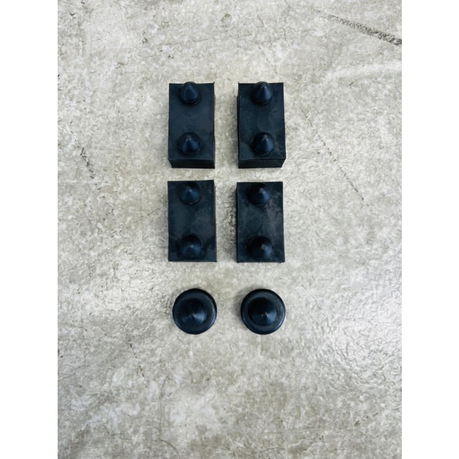 スズキ純正　GT380 シートクッションセット　シートゴム |  | 01