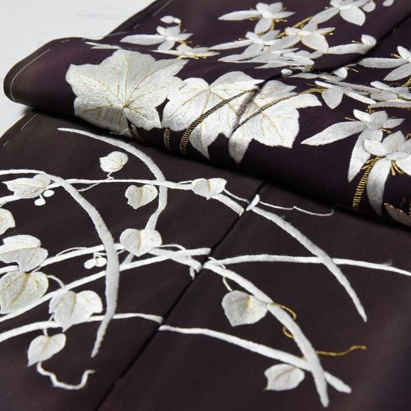 豪華手刺繍　訪問着　袷フルオーダー手縫いお仕立て付き　桜、蔓草、萩、菊　こげ茶色、濃紫色　身長１７０ｃｍまで、裄７１．５ｃｍまで　結婚式・披露宴・パの画像