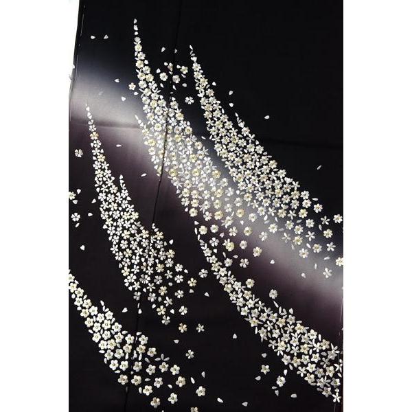 豪華手刺繍　訪問着　袷フルオーダー手縫いお仕立て付き　小花の吹き寄せ　黒色、紫紺色　身長１６８ｃｍまで、裄６９．５ｃｍまで　結婚式・披露宴・パーティの画像