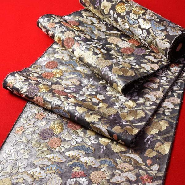 袋帯　綿芯お仕立て付き　中国三大刺繍　蘇州刺繍　相良刺繍　セミフォーマル用　六通柄　植物に宝　グレー色　丸巻き袋帯　レディース着物/和服/結婚式/入の画像