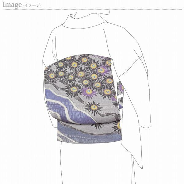 袋帯　デザイン化のお花　灰色、藤紫色　全通柄　銀糸織込み　カジュアル〜セミフォーマル用　　お仕立て付き羽田工房調の画像