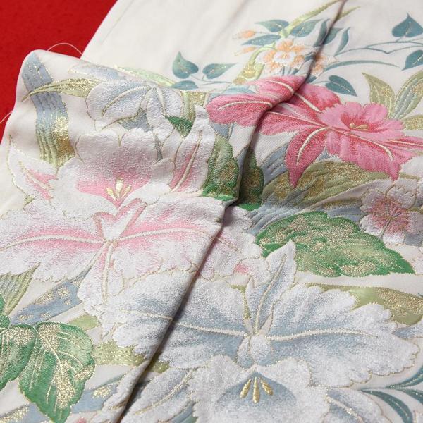 寿光織 最高峰縫取刺繍 訪問着／留袖／振袖 愛のつどい 生成り色