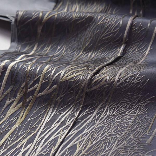 訪問着　手縫いお仕立て付き　紬　蘇州刺繍　木々にフクロウ　灰色　裄７０ｃｍ位まで送料込みの画像