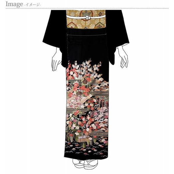黒留袖　フルオーダー手縫いお仕立てと五つ紋入れ付き　染めの上から手刺繍　花々尽くし　身丈約１６６ｃｍ、裄６９．５ｃｍまで　送料込みの画像