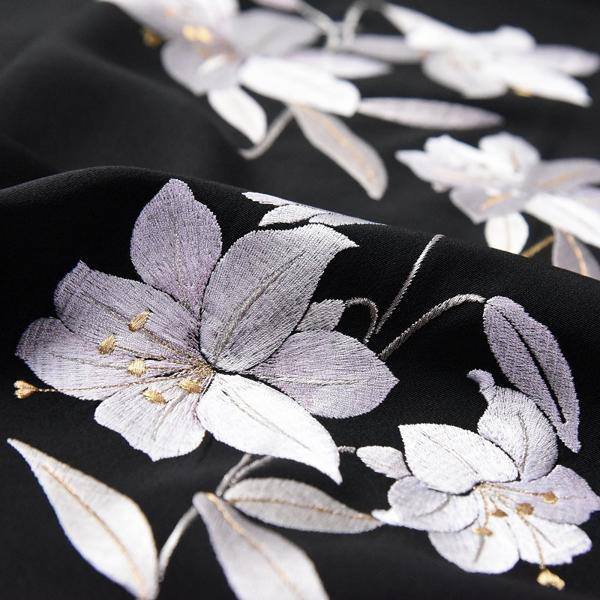 刺　訪問着　お仕立て済み　百合のお花　黒色　身丈１６３ｃｍ／裄６８ｃｍ　着物　正絹100％　新品未使用品　送料込みの画像