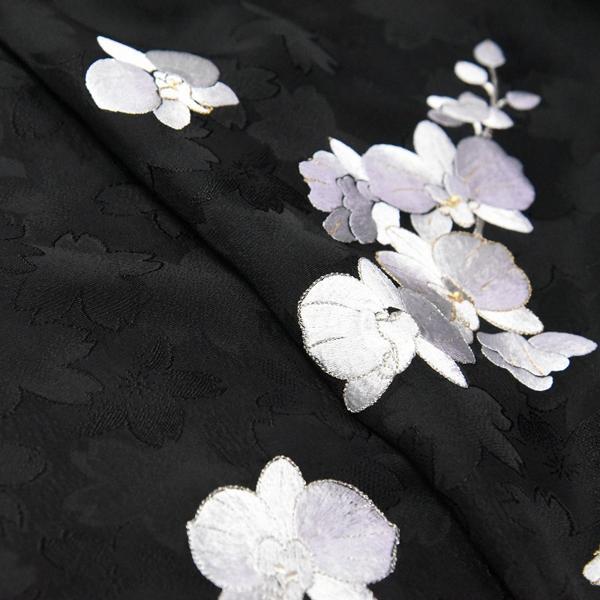 刺　訪問着　お仕立て済み　胡蝶蘭　桜の地紋　黒色　身丈１６３ｃｍ／裄６８ｃｍ　着物　正絹100％　新品未使用品　送料込みの画像